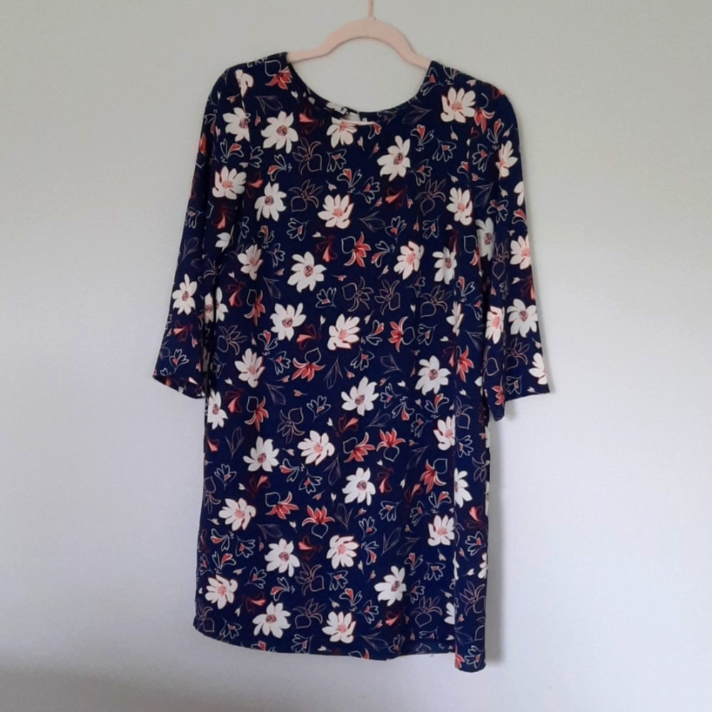 2/$35  Crepe shift dress -- 3/4 sleeves